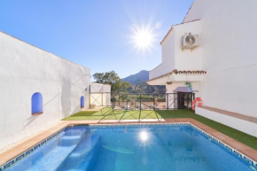 Villa Exclusiva con Piscina en Caminito del Rey, Carratraca